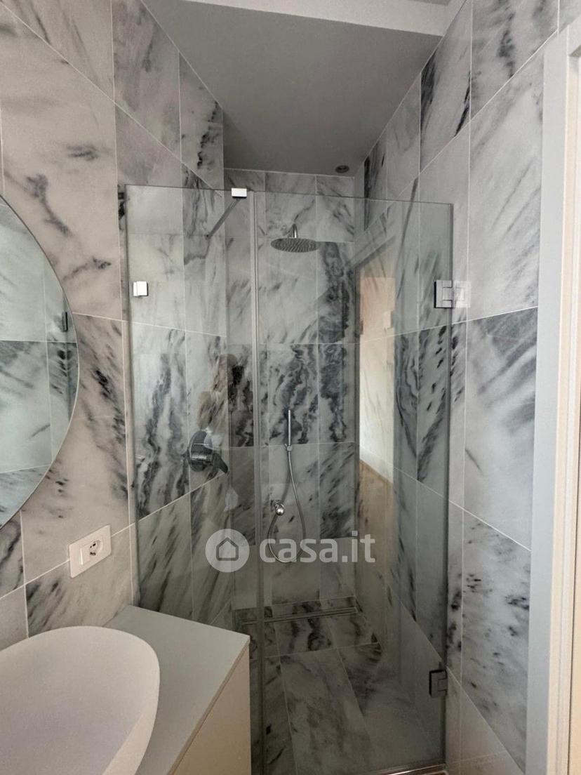 Bilocale in Via Carlo Alberto — foto 6 di 10