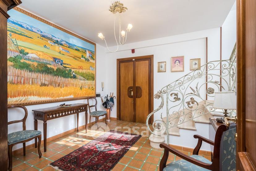 Villa in Via delle Cerquette 122 — foto 24 di 53