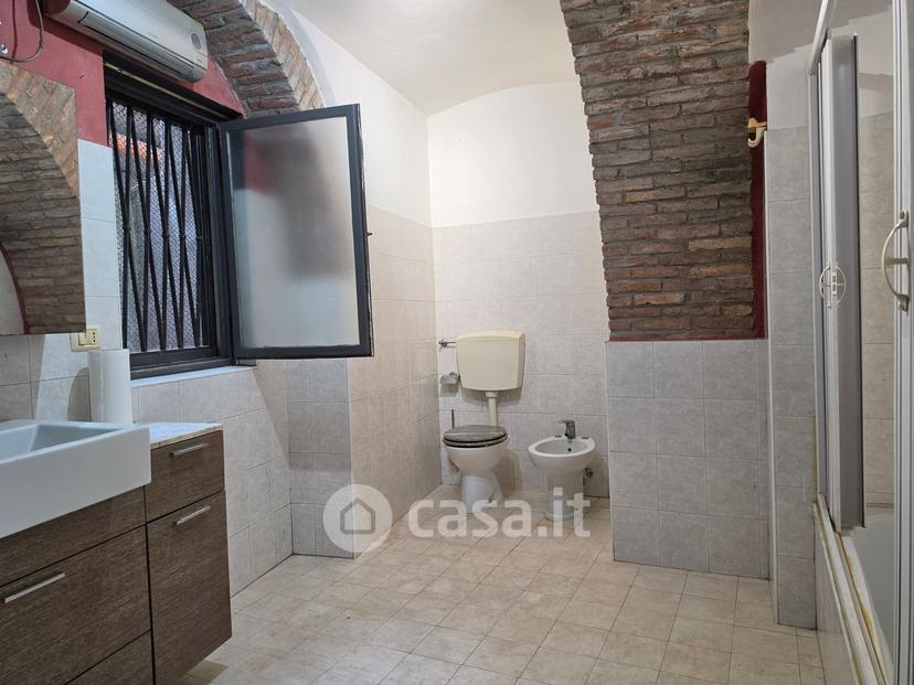 Bilocale in Via San Carlo — foto 8 di 32