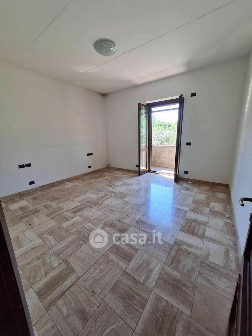 Villa in Via Rosselli 27 — foto 33 di 43