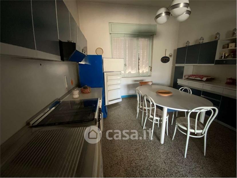 Appartamento in Via C. Cantù 4 — foto 13 di 24