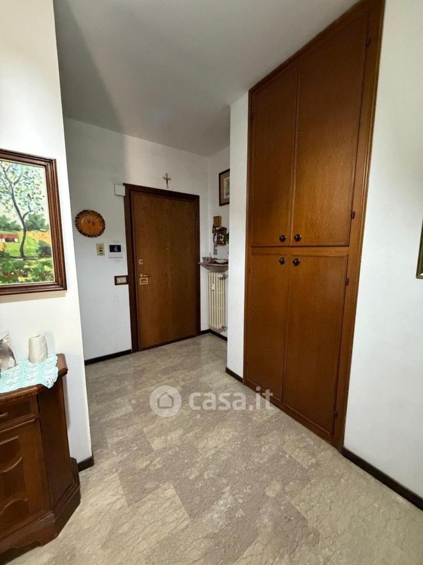 Trilocale in Via Sporzana — foto 14 di 36