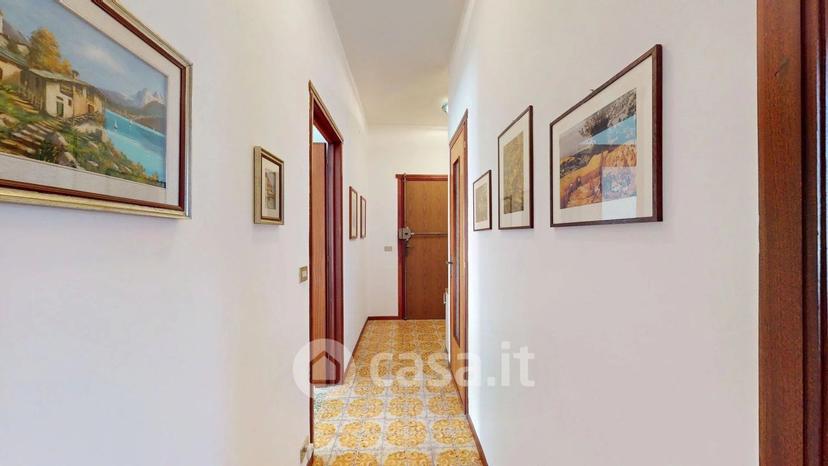 Trilocale in Via Bologna 9 — foto 21 di 28
