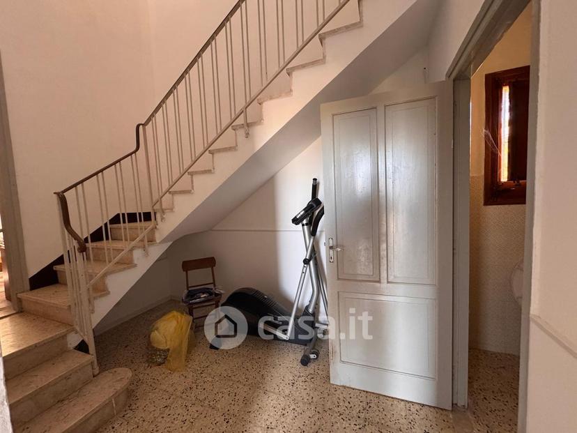 Villa in Via Virgilio 10 — foto 36 di 68