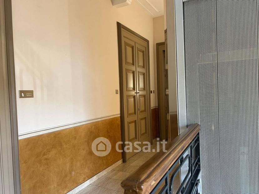Trilocale in Via Francesco Petrarca — foto 4 di 4