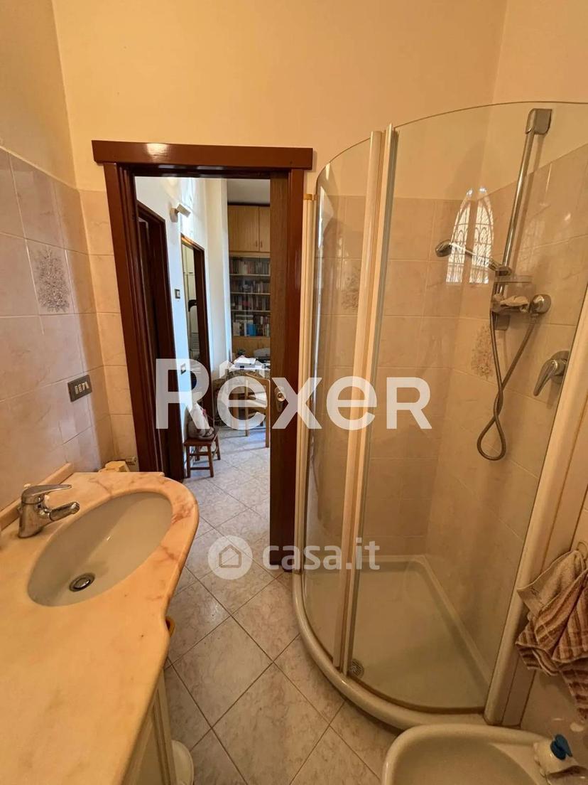 Trilocale in Via delle Ginestre — foto 22 di 26