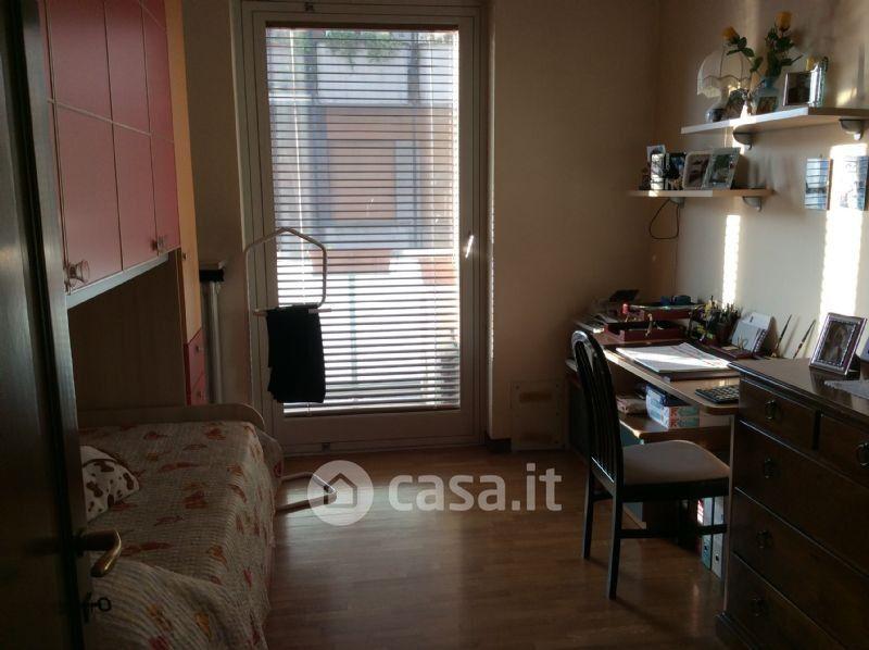Trilocale in Via de Amicis — foto 9 di 17
