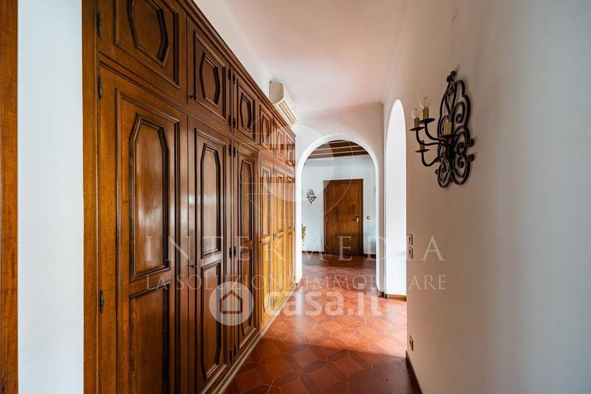 Quadrilocale in Via Quarto dei Mille — foto 40 di 40
