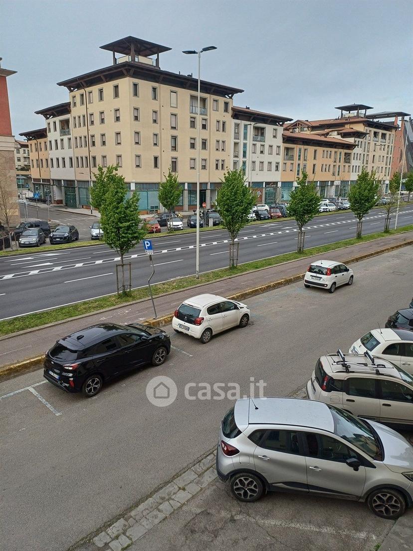 Trilocale in Viale Alessandro Guidoni 10 — foto 48 di 65