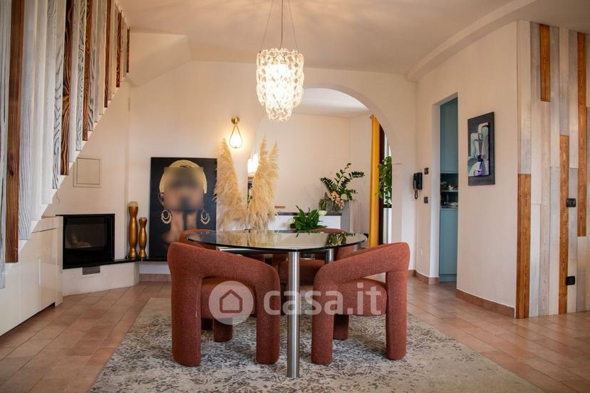 Villa in Via Torino — foto 21 di 40