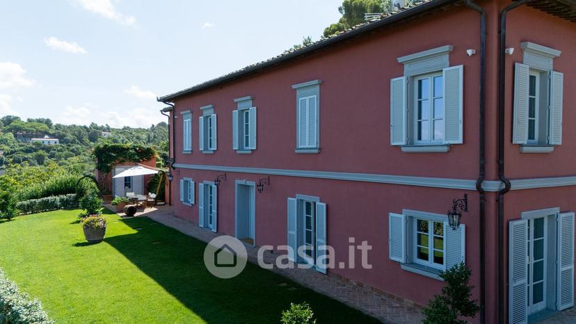 Villa in Via Giorgio Byron 52 — foto 17 di 32