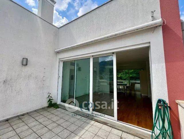 Appartamento in Via Giovio — foto 22 di 29