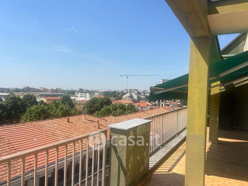 Trilocale in Via Don Carlo Colnaghi 14 — foto 15 di 24