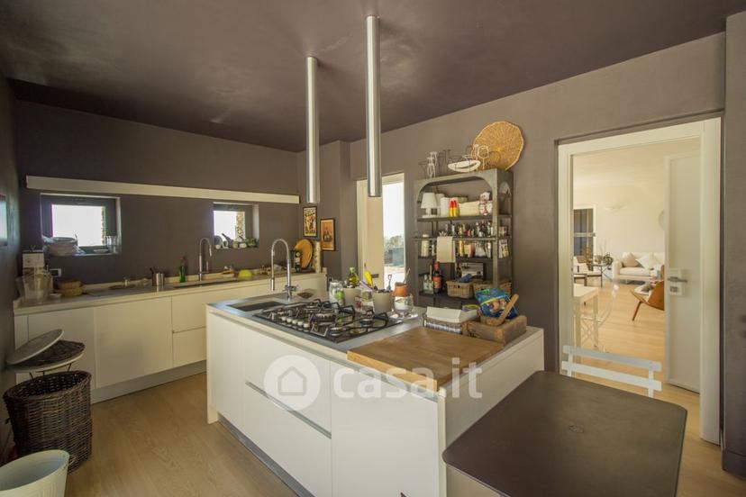 Villa in Strada Cavia Castellaro 10 — foto 18 di 37