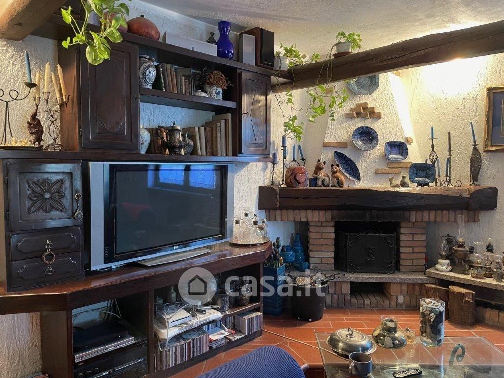 Villa in Via Sandro Pertini