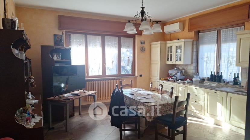 Villa in Via dei Certosini 8 — foto 7 di 28