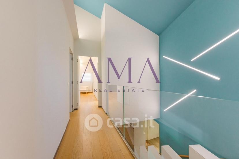 Villa in Via Gemona — foto 8 di 42