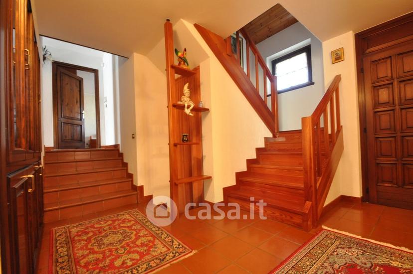 Villa in Via Leonardo da Vinci 35 — foto 35 di 42