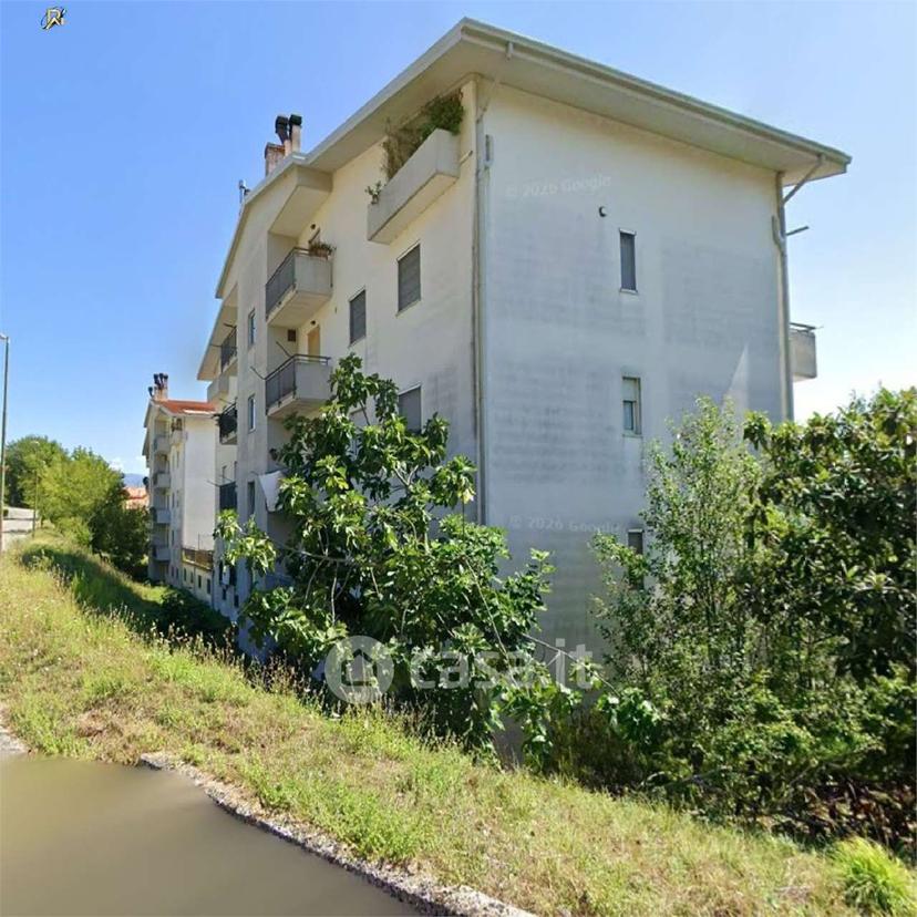Trilocale in Via Monte Bianco 2 — foto 22 di 35