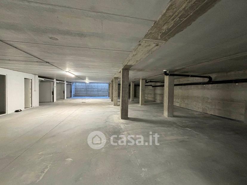 Trilocale in Via Giulio Monteverde 22 — foto 25 di 32