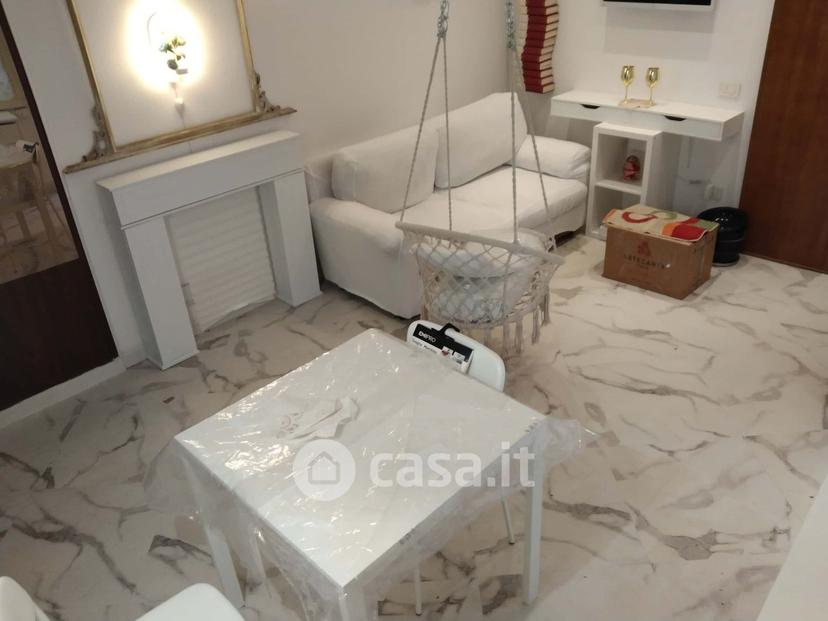 Bilocale in Via Giacinta Pezzana 45