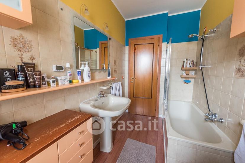 Quadrilocale in Via Monte Saraceno — foto 26 di 34