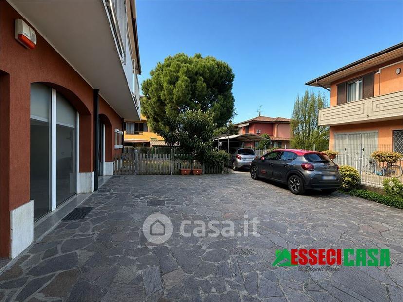 Villa in Via Tenente Giovanni Adami — foto 20 di 46
