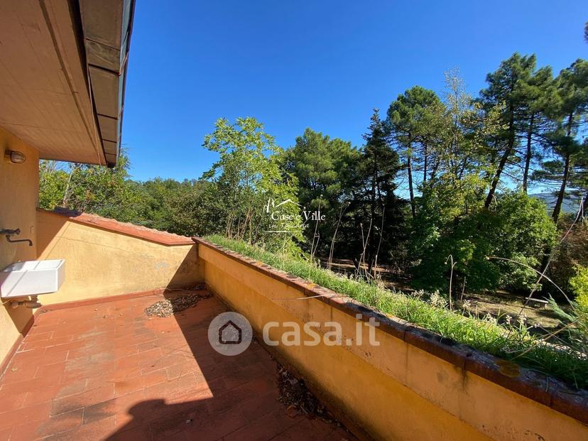 Villa in Via delle Magnolie 7 — foto 9 di 32