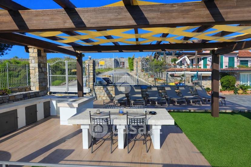 Villa in Strada Civezza 49 — foto 35 di 50