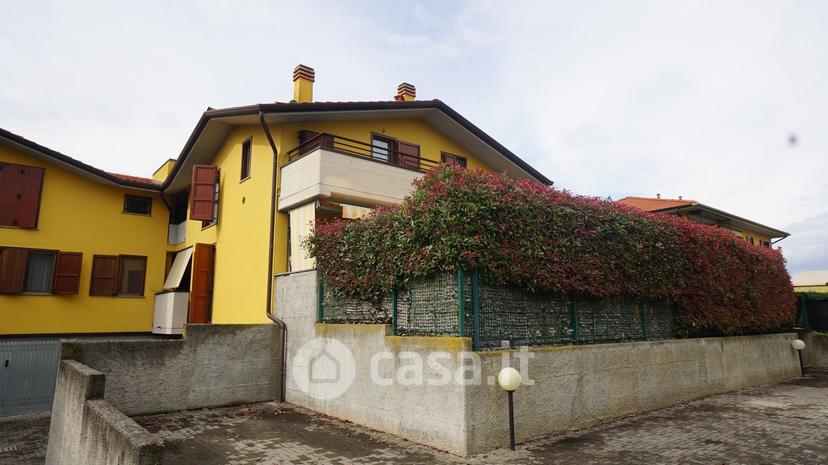 Trilocale in Via Cernaia 34 — foto 13 di 16