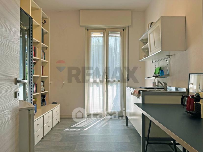 Appartamento in Via F. Corridoni 42 — foto 16 di 44