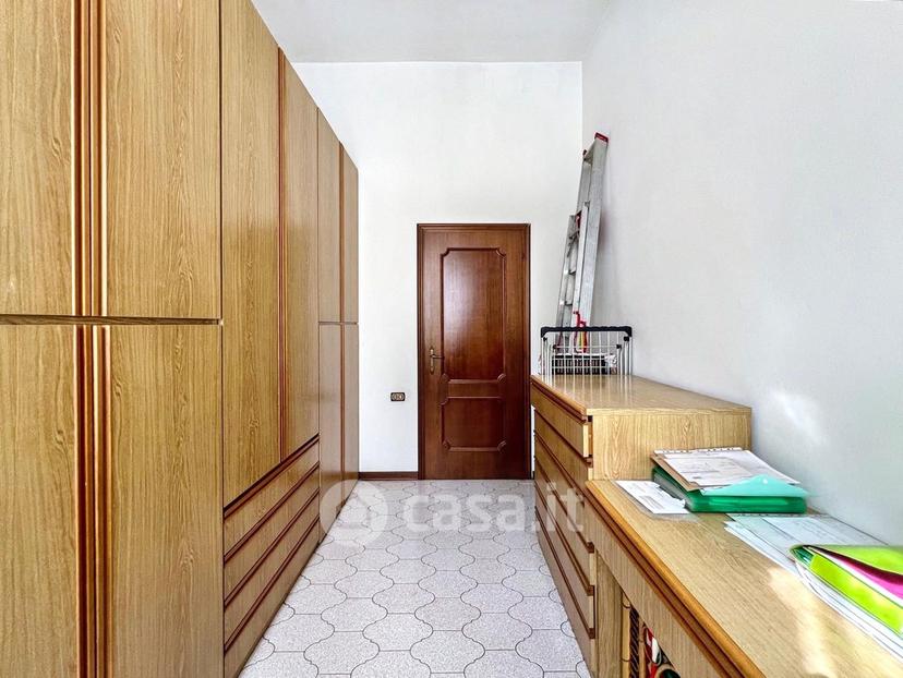 Quadrilocale in Via Raffaello Sanzio 1 — foto 12 di 36