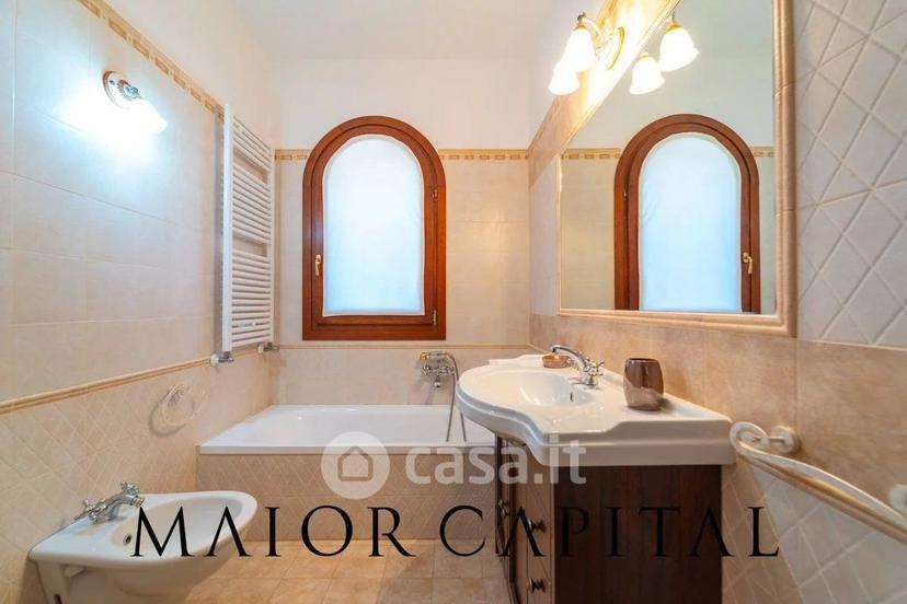 Villa in Viale Concas Caddinas — foto 30 di 43