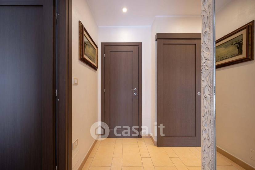 Trilocale in Via Castiglione 108 — foto 14 di 35