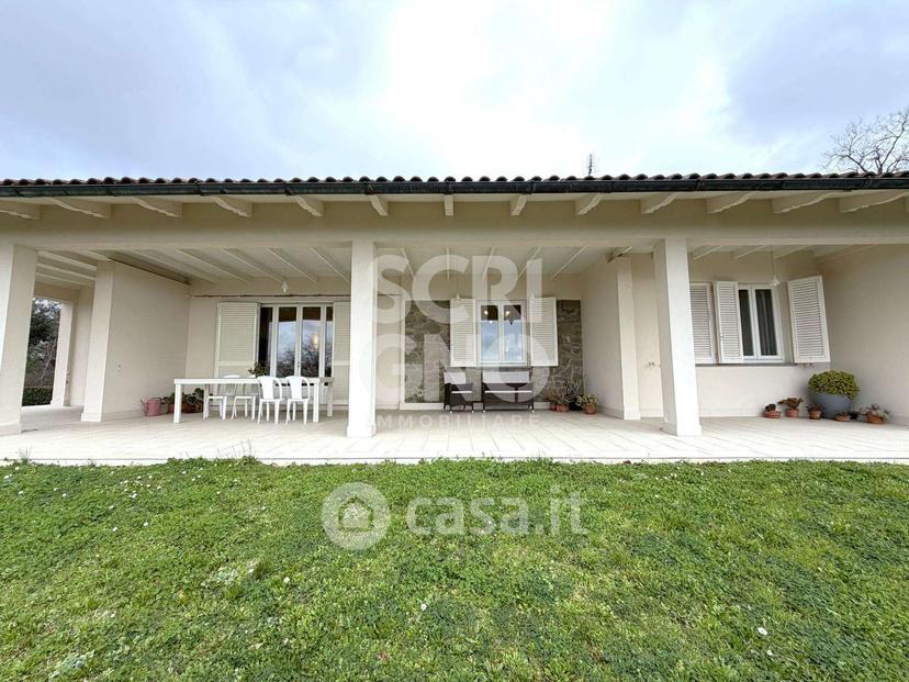 Villa in Via San Giuseppe — foto 14 di 60