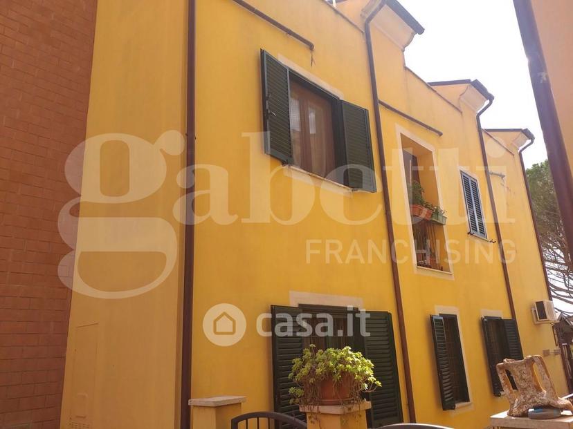 Trilocale in Via della Cava — foto 4 di 15