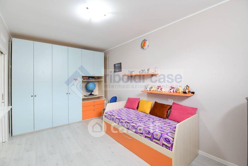 Villa in Via Lombardia — foto 17 di 36