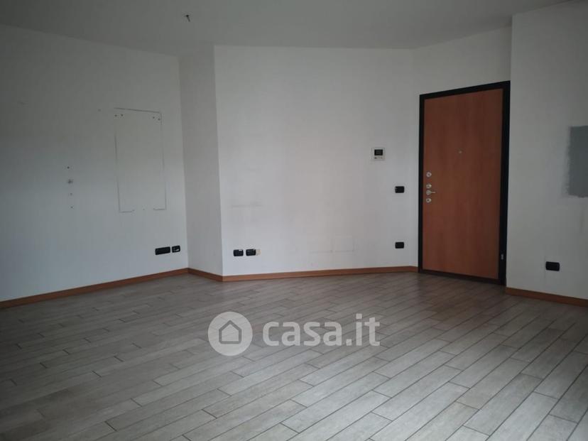 Bilocale in Via Europa 106 — foto 20 di 20