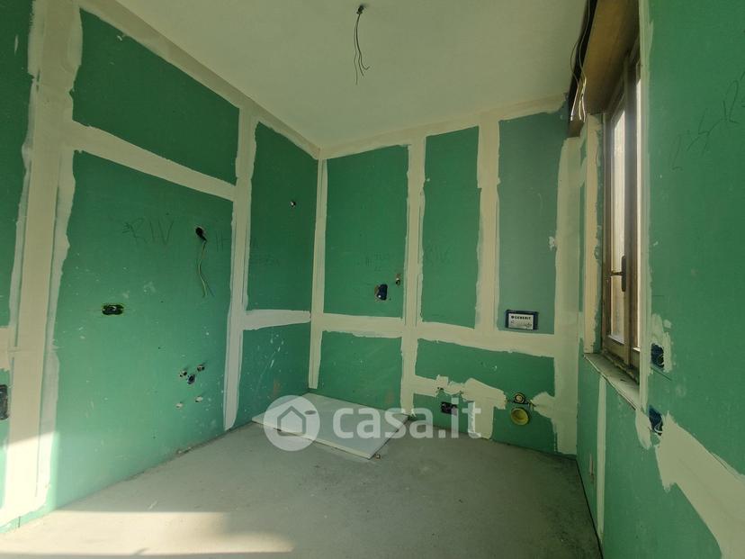 Trilocale in Via San Pietro 42 — foto 16 di 21