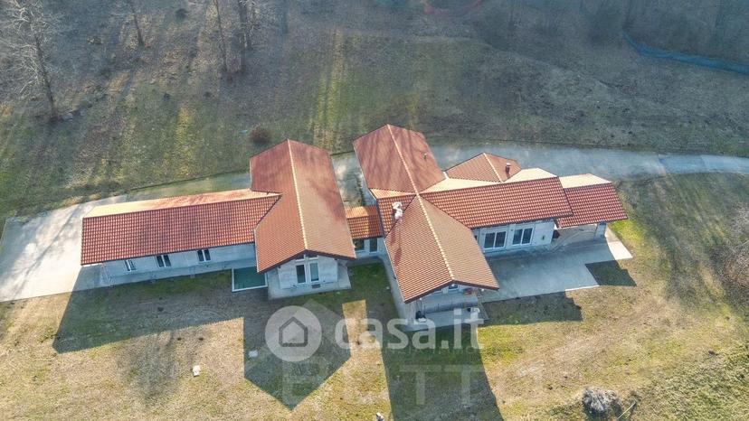 Villa in Via Ponte Bria — foto 20 di 49