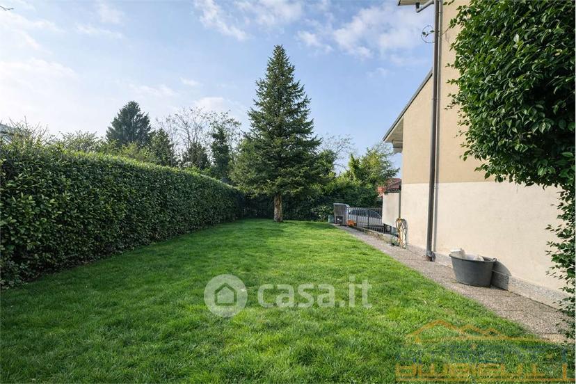 Villa in Via Marco Polo 10 — foto 10 di 40