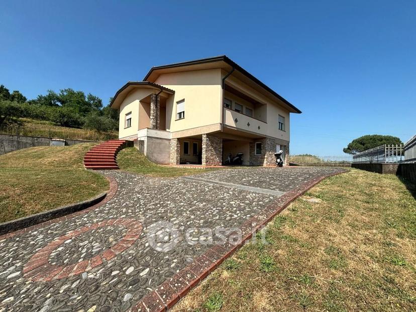 Villa in Traversa I Via di Balbano 55100 — foto 22 di 30