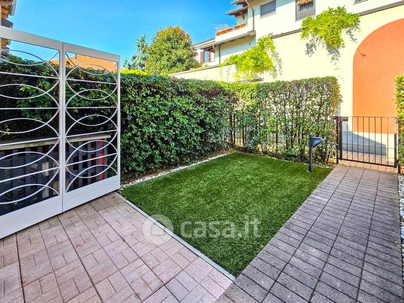 Bilocale in Via Antonio Stoppani 11 — foto 24 di 32