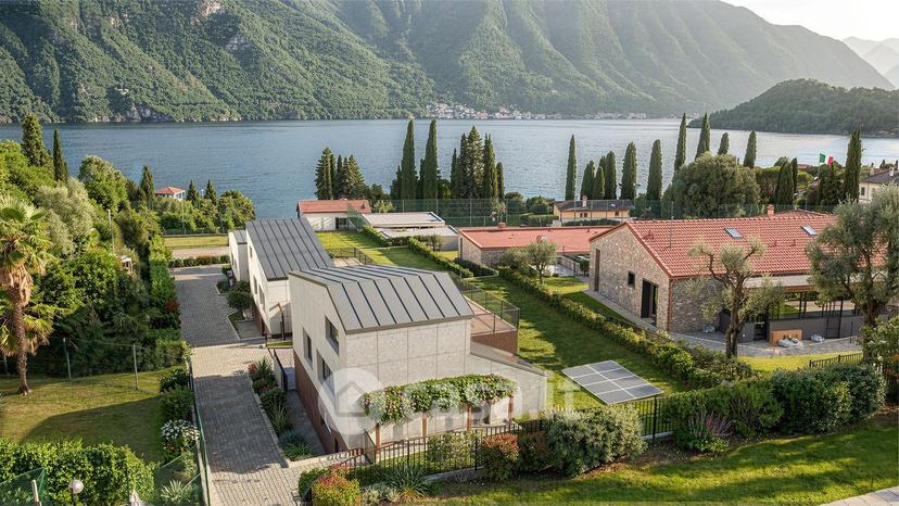 Villa in Via Nando Travella — foto 2 di 10