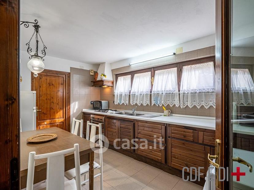 Villa in Strada Statale 439 Sarzanese Valdera 18 — foto 69 di 131