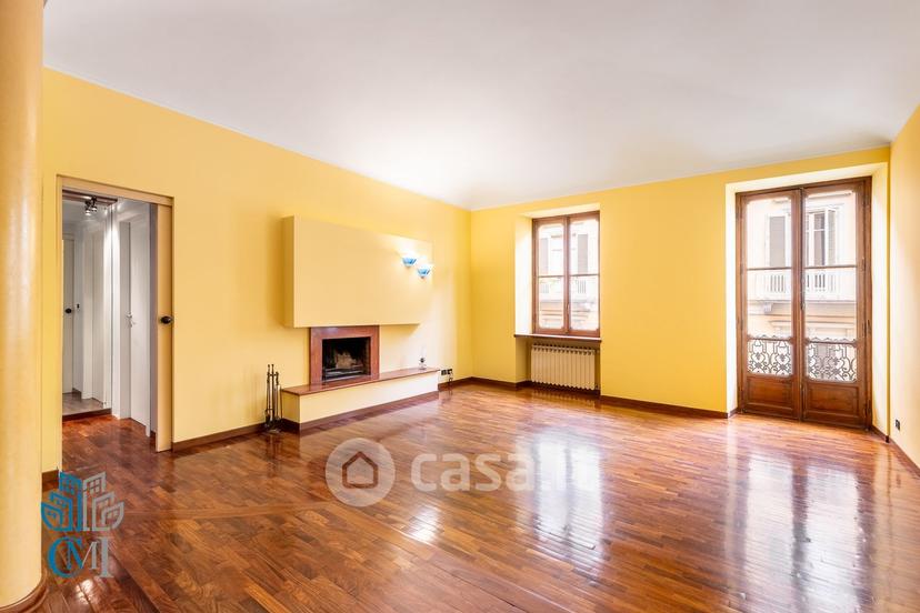 Quadrilocale in Via San Quintino 17 — foto 2 di 39