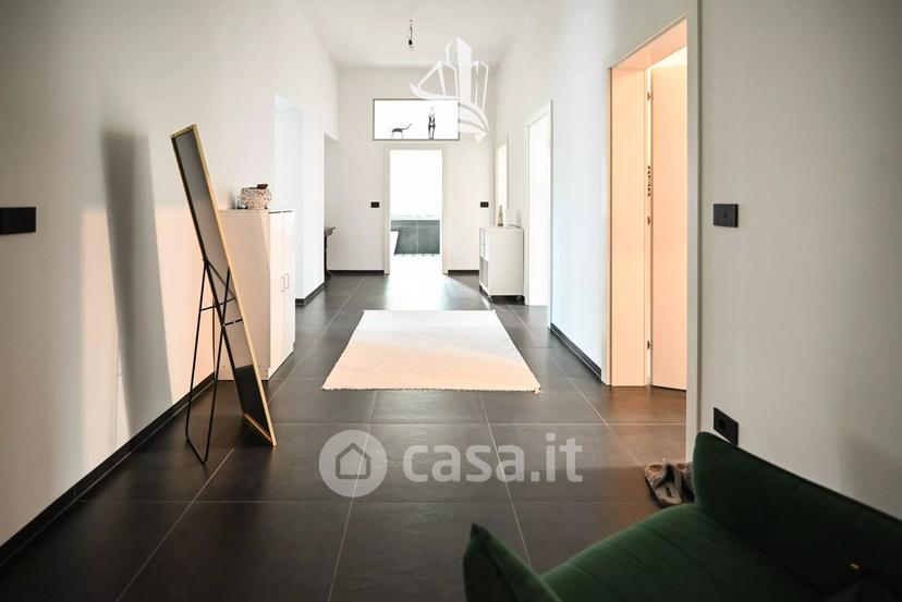 Quadrilocale in Via Schiller — foto 2 di 18
