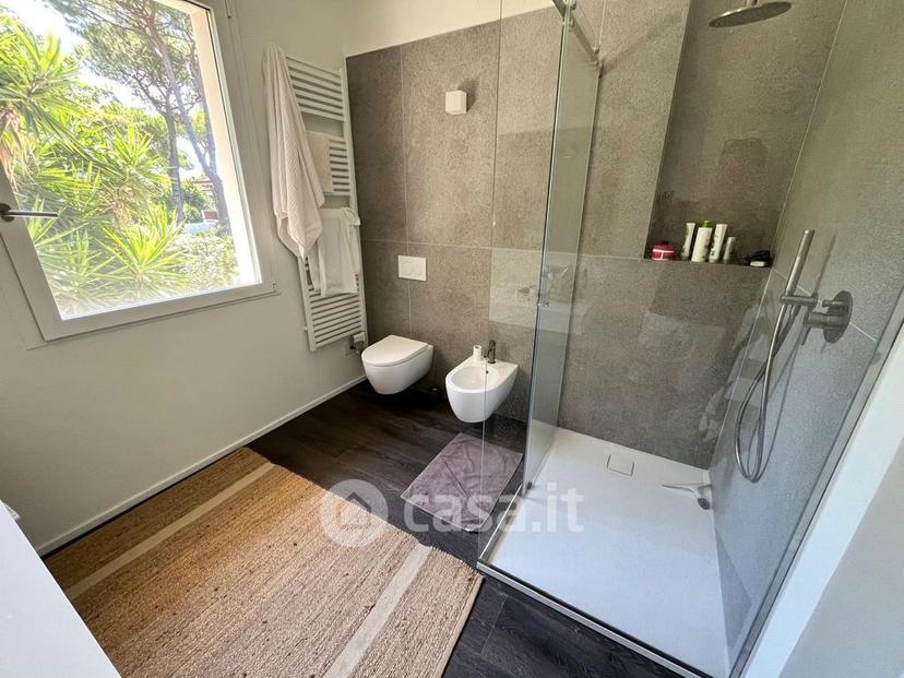 Villa in Via XX Settembre — foto 16 di 27