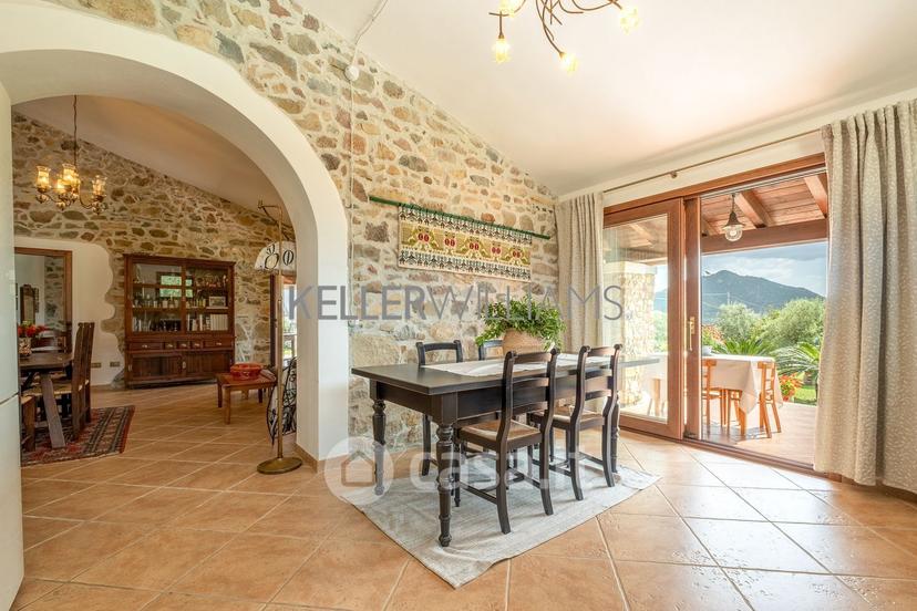 Villa in Via San Pietro — foto 5 di 36