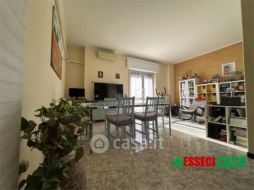 Villa in Via Tenente Giovanni Adami — foto 24 di 46
